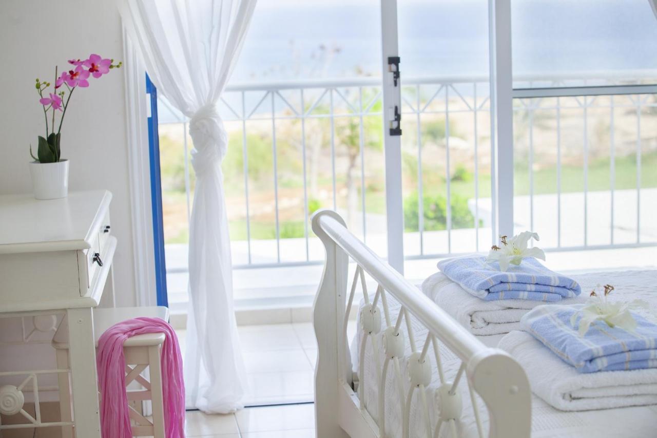 Mimoza Seafront Villa بروتاراس المظهر الخارجي الصورة